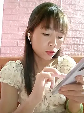 AmyLinee01 Live XXX-Chat