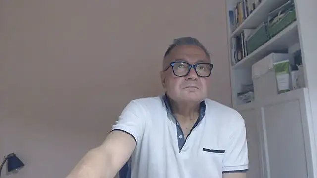 YOU6me Live XXX-Chat