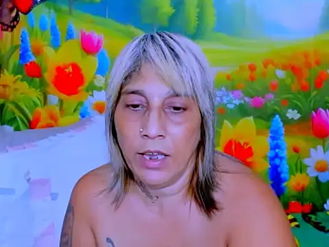 Chat XXX en directo de indianroxy
