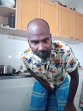 frenchblackc31 Show Webcam