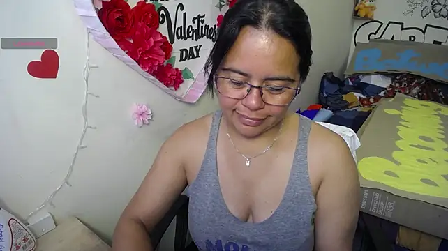 Miss__kendra_ লাইভ XXX চ্যাট