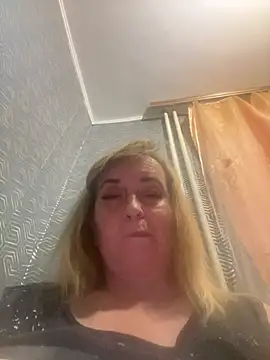 Chatroom XXX en direct de Irina2909@xh
