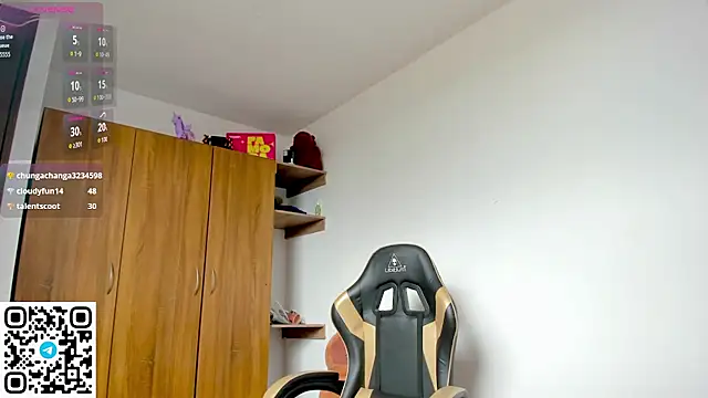Chat +18 de Nikol_Rang__ ao vivo