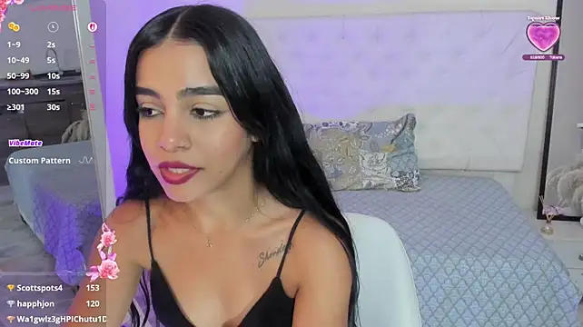 צ'אט XXX בשידור חי של kendallowens