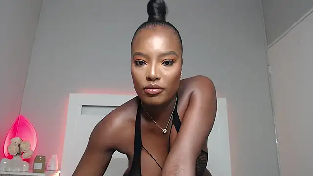 JasminBrown élő XXX-chatje