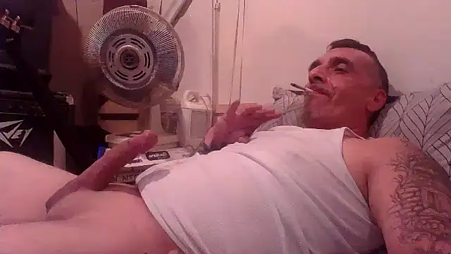 ShiftedSlam's Live XXX Chat