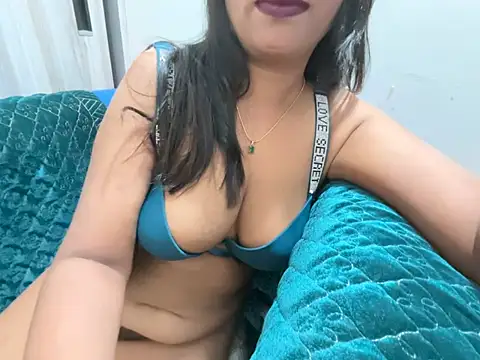 Muskan-ki-chut Chat XXX live