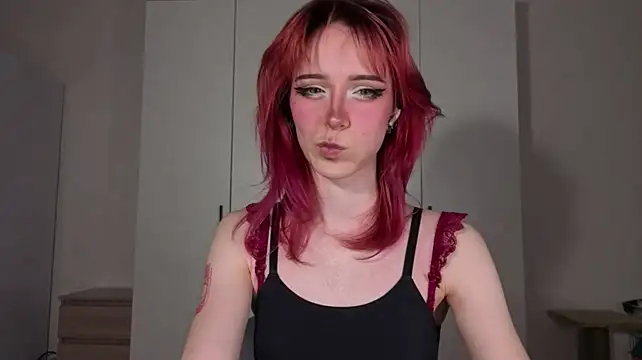 Chat +18 de KayleneWesterberg ao vivo