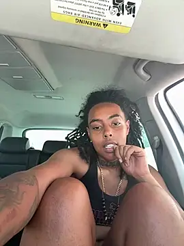צ'אט XXX בשידור חי של seductivefreak7