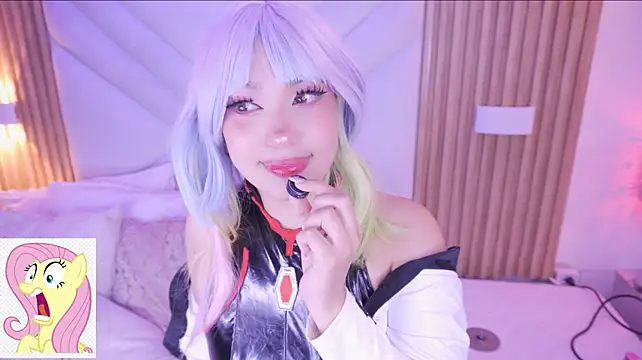 Mk_ultraa's Live XXX Chat