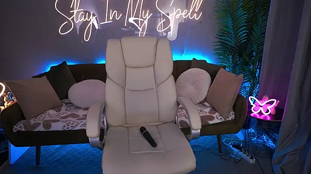 Chat +18 de LylaYeess ao vivo