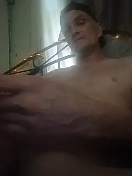 Show de Stroudiowa72 na webcam