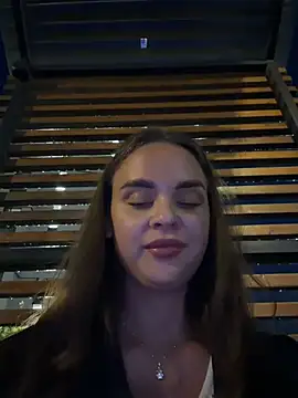 KristiRichn Live XXX chat