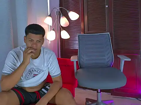Chat XXX ao vivo de AXIMO_HOT_DUO