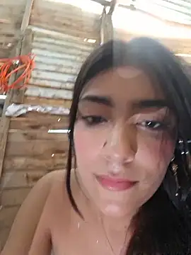 Sweed-virgin-pussy's Live XXX Chat