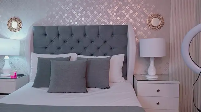 ZoeWilliis 现场XXX聊天