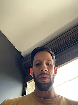 Czat XXX na żywo – Karim_mansur