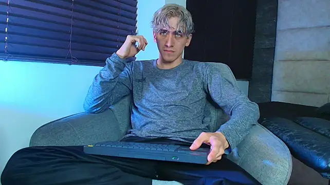 Chat XXX ao vivo de Tyler_Mcrey