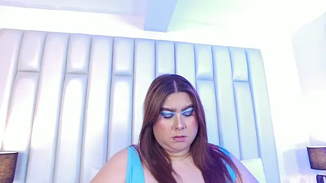 aandreaperez's Live XXX Chat