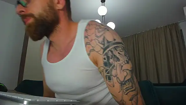 Czat XXX na żywo – Findom_guy