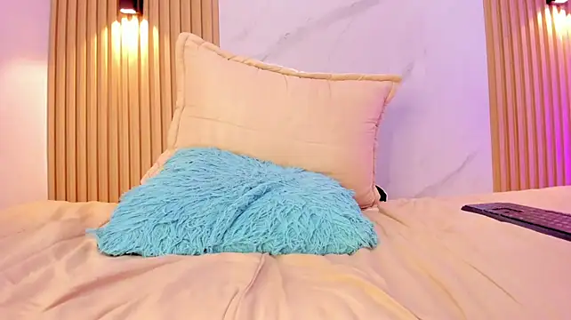 Valentinaliux_ XXX чат на живо