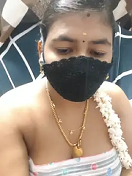 Tamil_Lotus Live XXX Chat