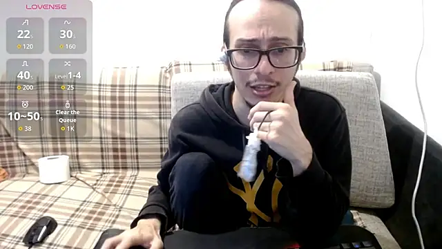 cholitohermoso Live XXX-chat