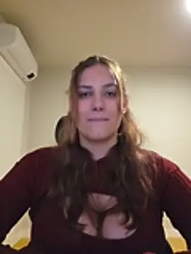Chat +18 de MiaRides19 ao vivo
