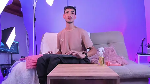 ApoloXanthos Live XXX Chat
