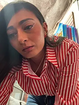 IsabellaMariet Chat XXX in diretta