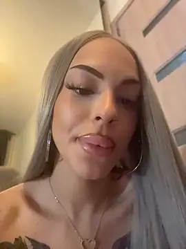 צ'אט XXX בשידור חי של DollyRuby