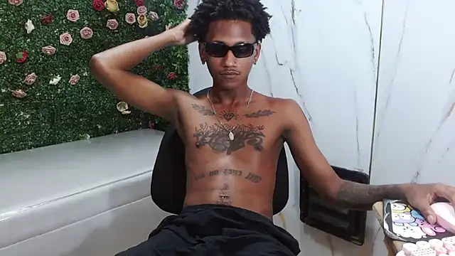 ManSant live XXX chat