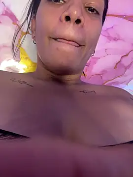 ArielleMillerr-'s Live XXX Chat