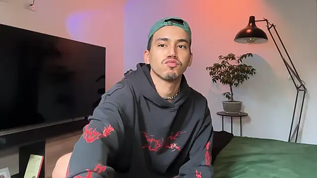 Noah_and_Steven's Live XXX Chat