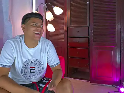 Онлайн чат XXX AXIMO_HOT_DUO