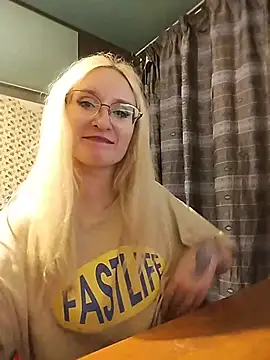 Evelyn_Harris লাইভ XXX চ্যাট