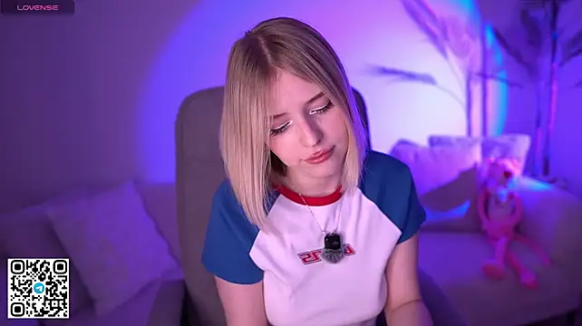 Dragonwindn Live XXX chat
