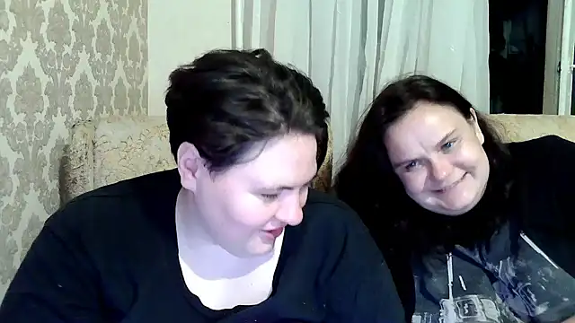 EmmaXKristall Webcam show