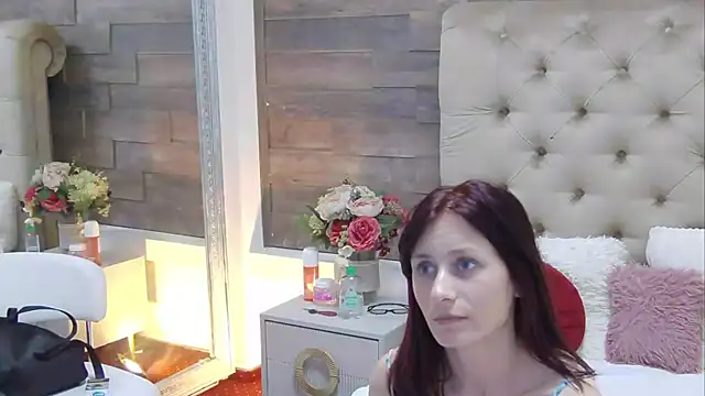 SiennaShapiro's Live XXX Chat