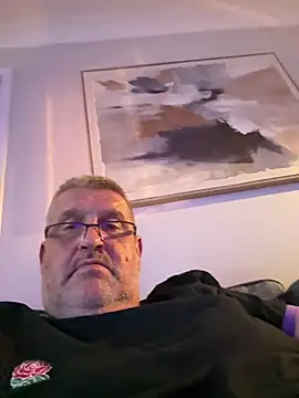 Онлайн чат XXX Daddystrokes4u