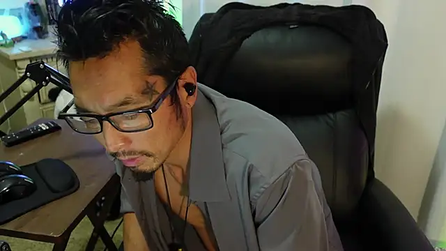 Ghost11_11 Live XXX-chat