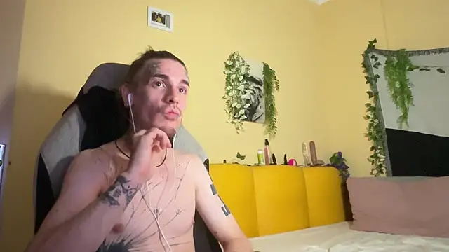 Joybboy XXX чат на живо