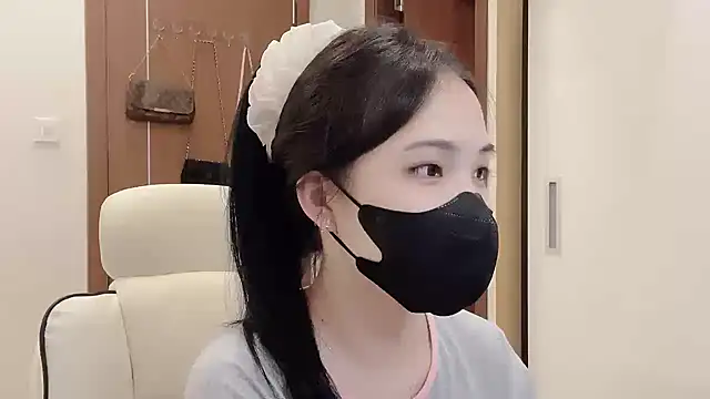 Pun8386's Live XXX Chat