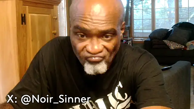 sinnernoir's Live XXX Chat