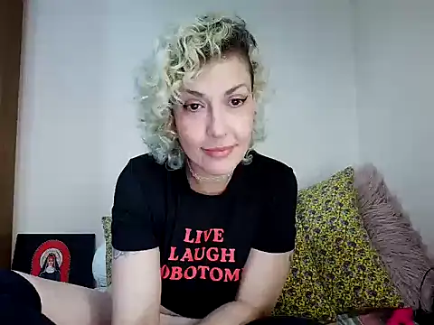 MariLouM 라이브 XXX 채팅