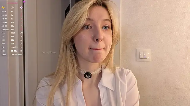 Chat XXX en directo de bonnyfloweer
