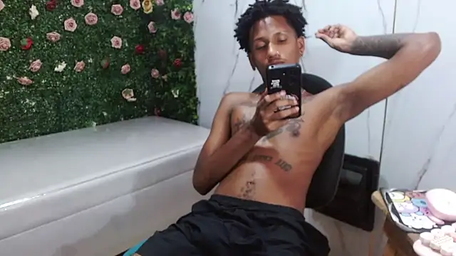 Chat +18 de ManSant ao vivo