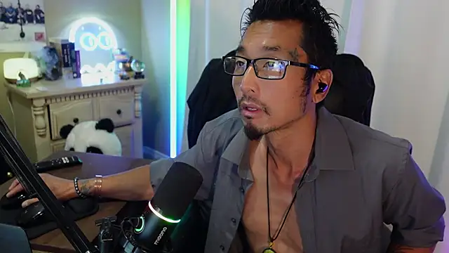 Chat XXX en directo de Ghost11_11