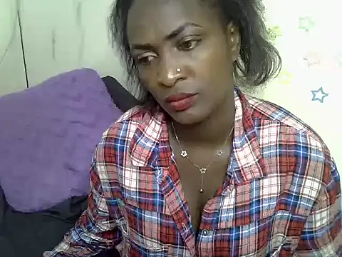 Black_Q Adlı Modelin Canlı XXX Sohbeti