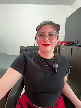 xxbbtaa Adlı Modelin Canlı XXX Sohbeti